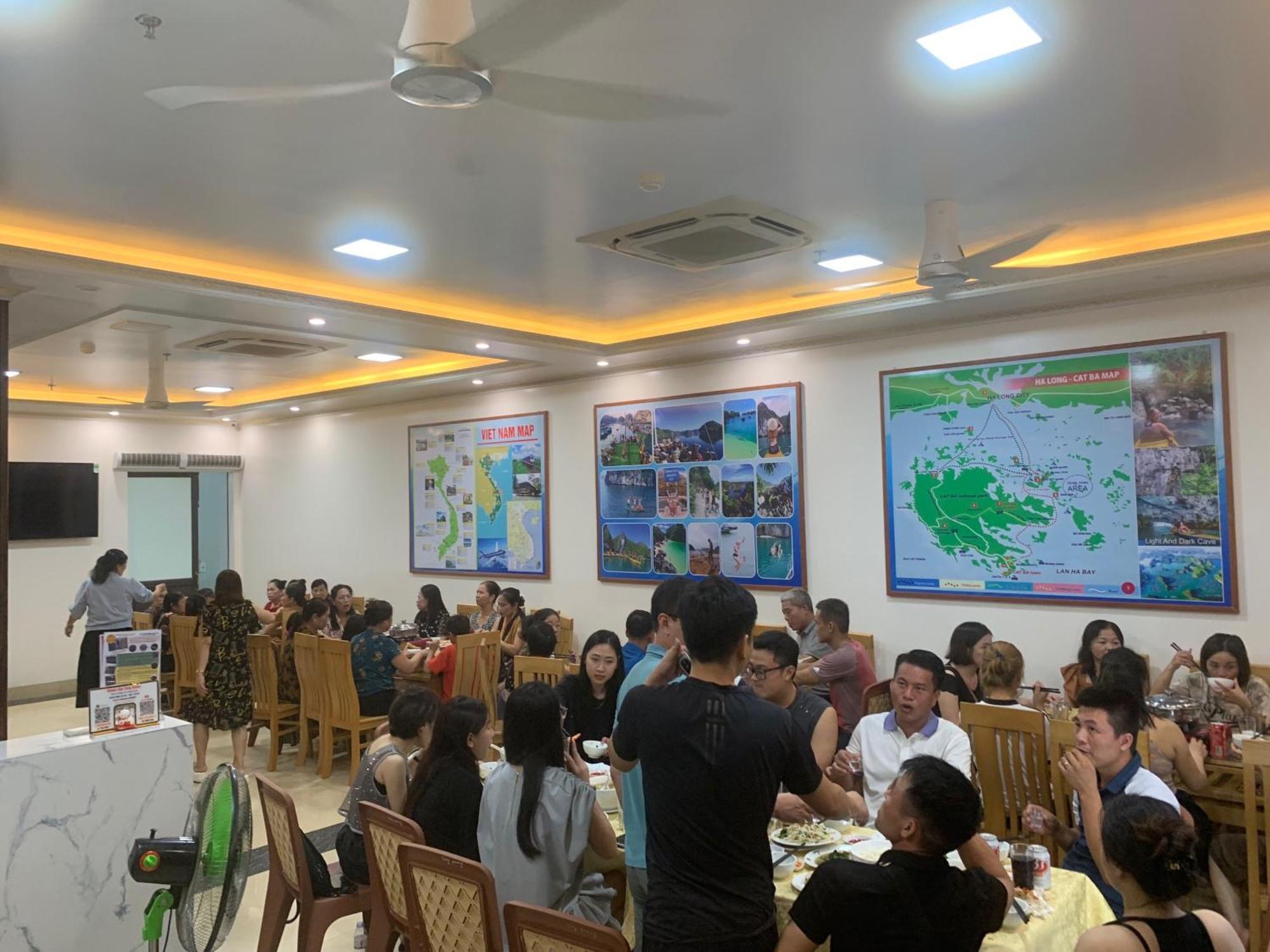 Tung Quang Hotel Dong Khe Sau Екстер'єр фото