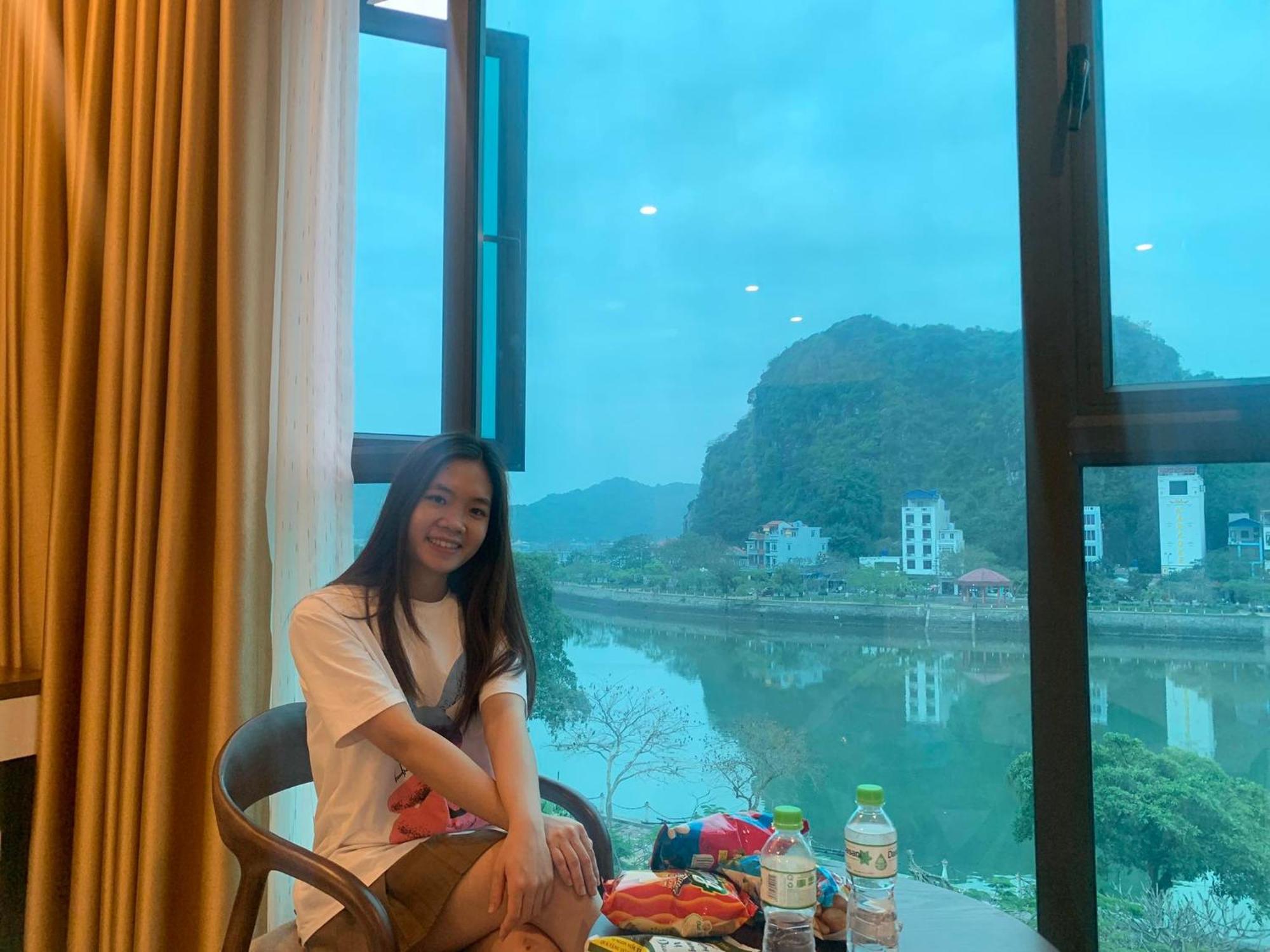 Tung Quang Hotel Dong Khe Sau Екстер'єр фото