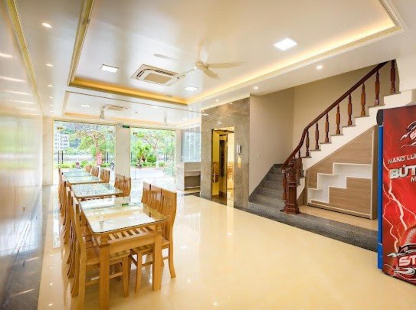 Tung Quang Hotel Dong Khe Sau Екстер'єр фото