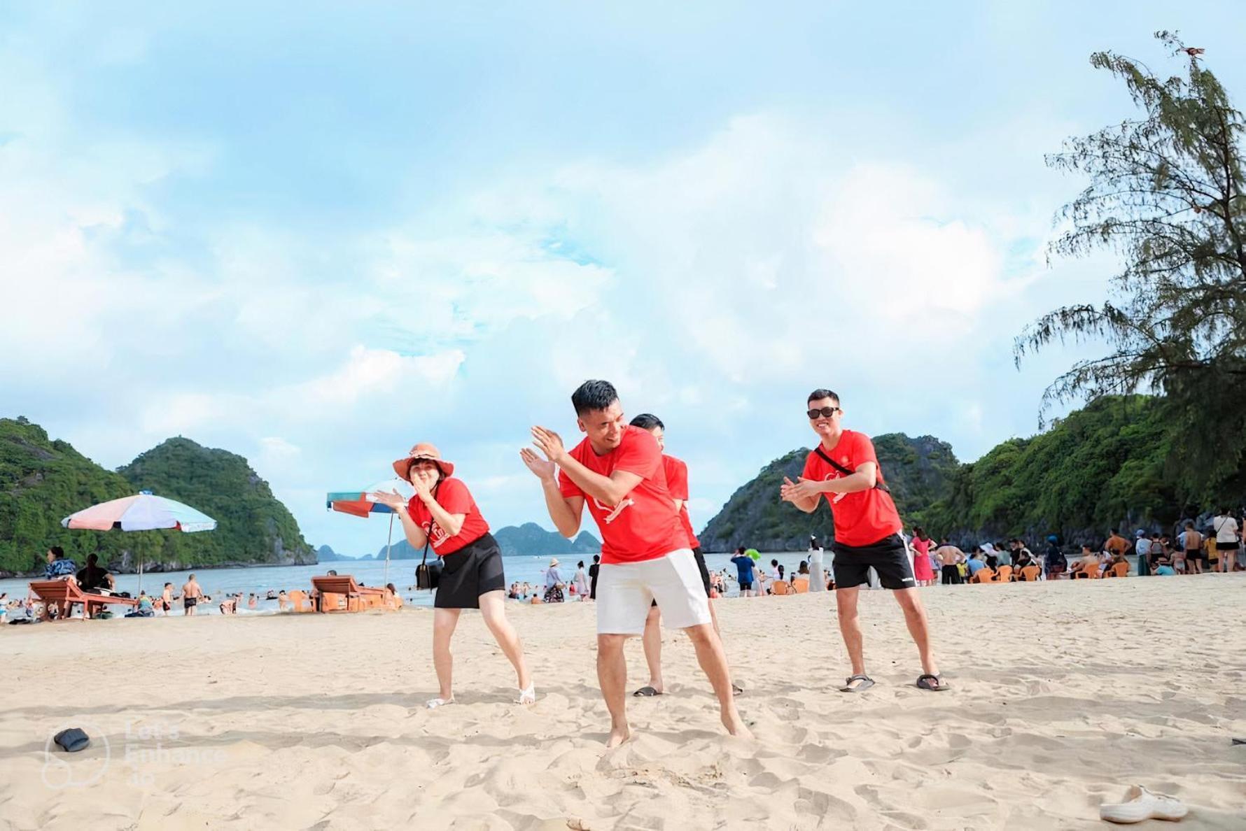 Tung Quang Hotel Dong Khe Sau Екстер'єр фото
