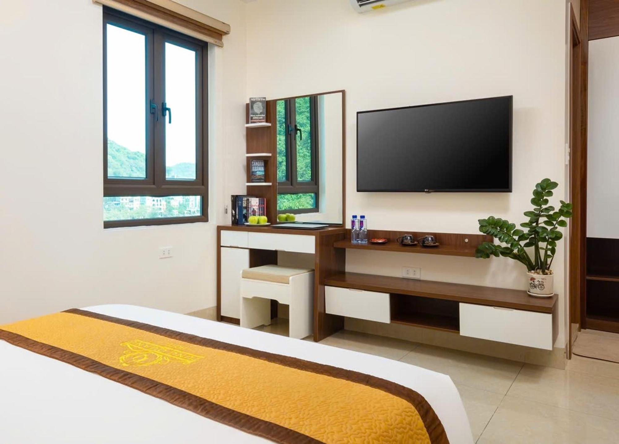 Tung Quang Hotel Dong Khe Sau Екстер'єр фото