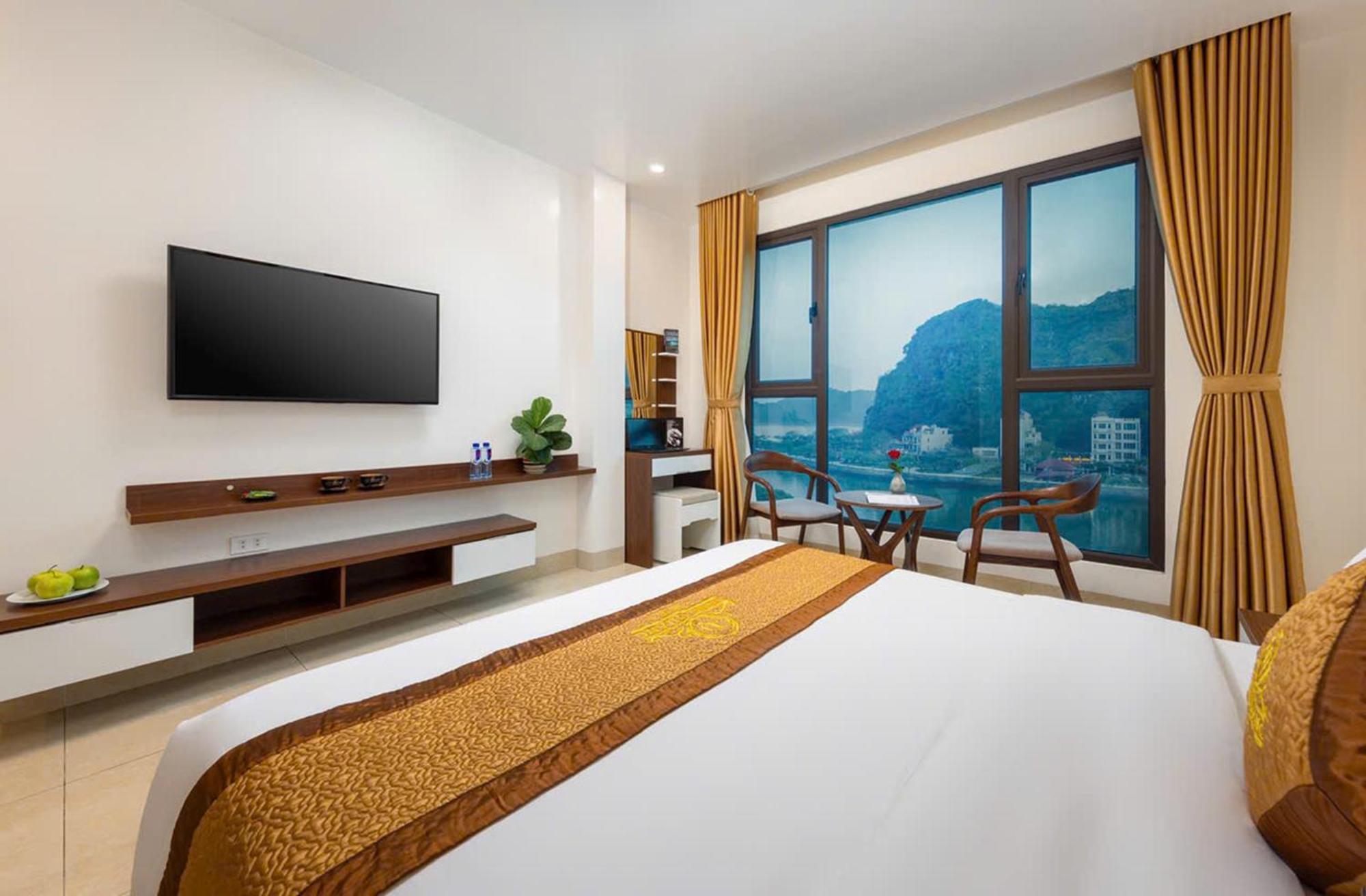Tung Quang Hotel Dong Khe Sau Екстер'єр фото